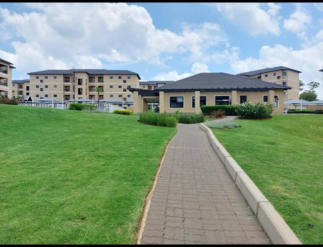 1 BEDROOM APARTMENT FOR SALE IN COMET